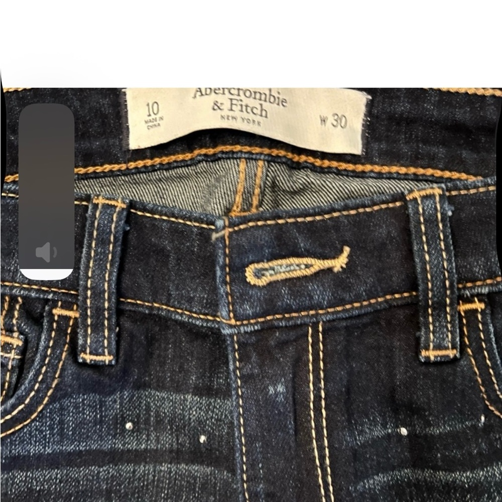 SUPER CUTE DENIM 👖Abercrombie &Fitch New with our tags size 30 - Picture 2 of 4